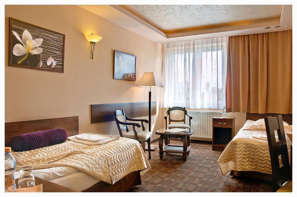 Hotel Gringo Piła Esterno foto